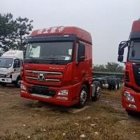 徐工 -G7 400马力 8X4 米厢式载货车